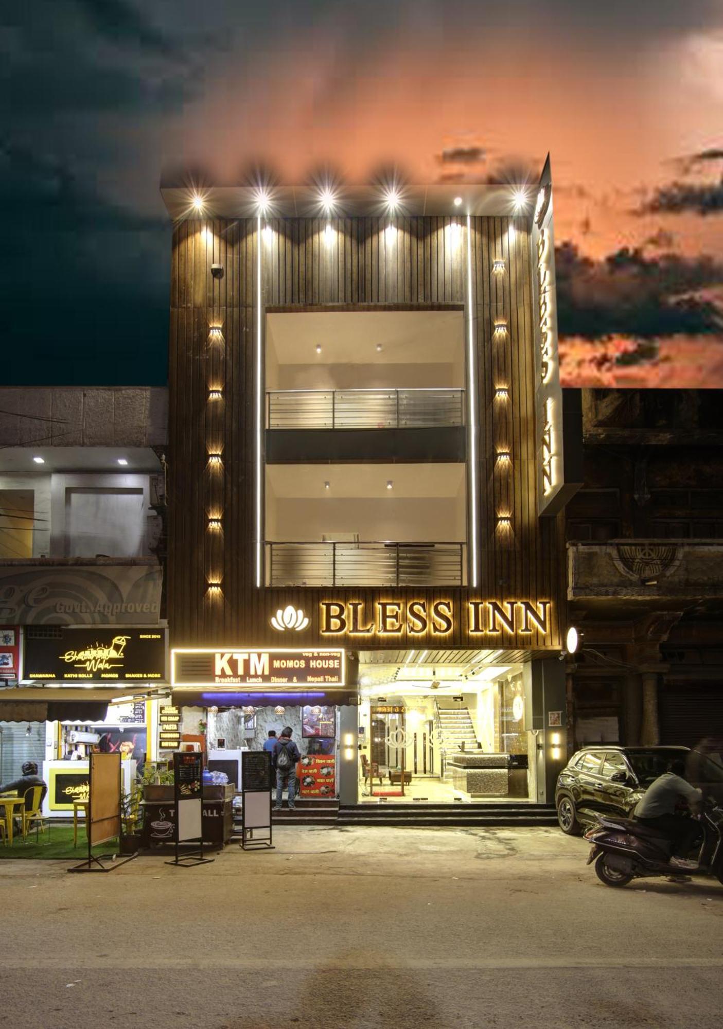 Bless Inn - Near Connaught Place ニューデリー エクステリア 写真